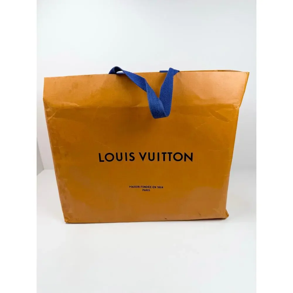 Size 6.5W - Louis Vuitton Damier High NEW!
